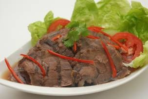 Bắp bò ngâm nước mắm