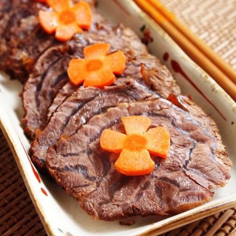 Cách làm bắp bò om nước tương