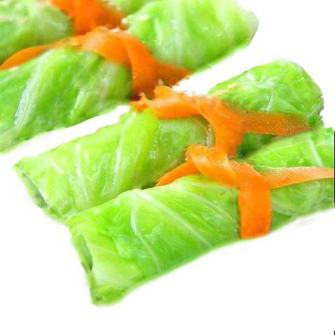 Bắp cải cuốn chay