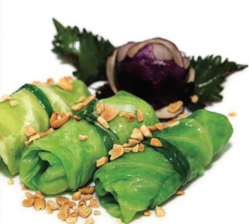 Bắp cải cuốn thịt heo