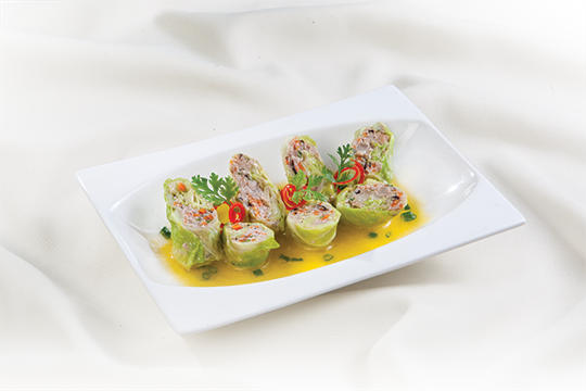 Bắp cải cuộn thịt kho bơ