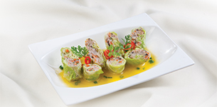 Bắp cải cuộn thịt kho bơ