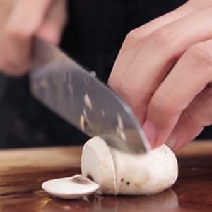 Cách làm bắp cải cuộn tôm hấp