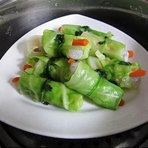 Cách làm bắp cải cuộn tôm