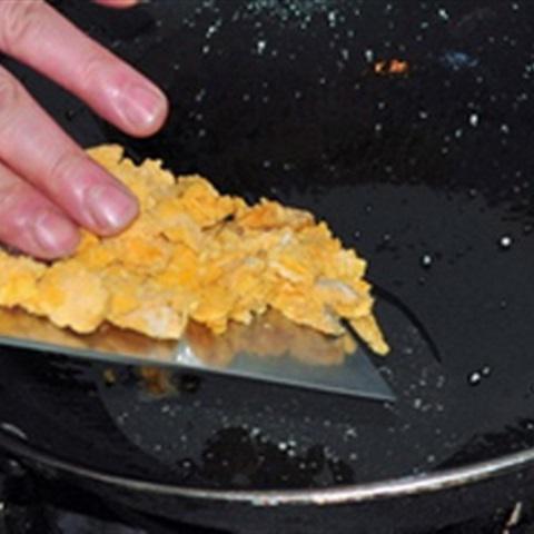 Cách làm bắp mỹ chiên trứng muối