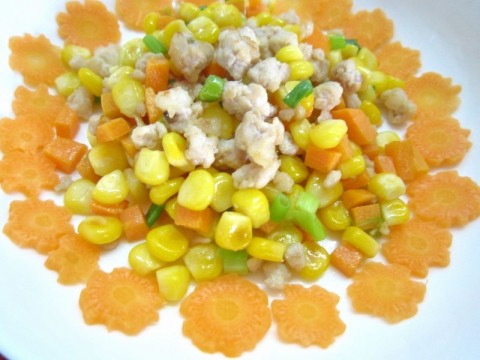 Bắp ngọt xào thịt cho bé