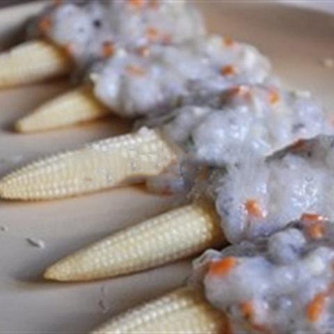 Cách làm bắp non cuộn tôm nướng