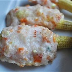 Cách làm bắp non cuộn tôm nướng