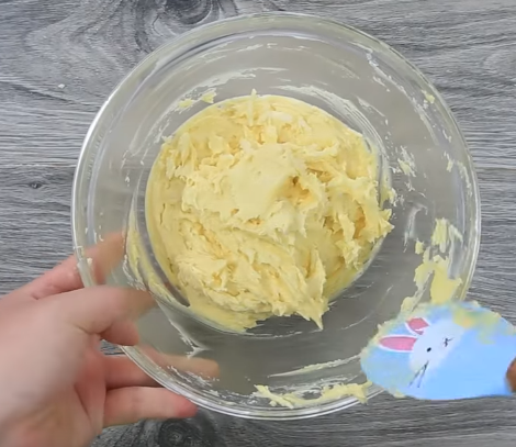 Bắp rang 4 vị “ngon mê mải”, chỉ cần có chảo là làm được