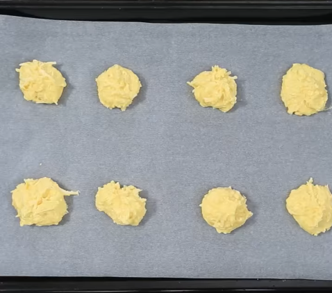 Bắp rang 4 vị “ngon mê mải”, chỉ cần có chảo là làm được