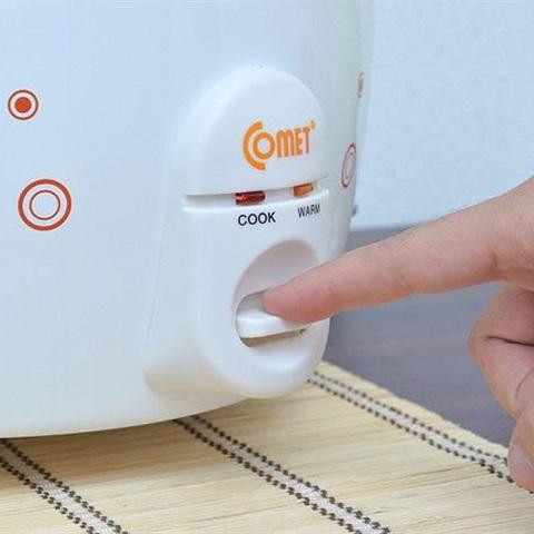 Cách làm bắp rang bơ bằng nồi cơm điện