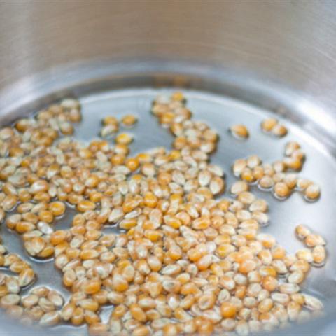 Cách làm bắp rang bơ caramel