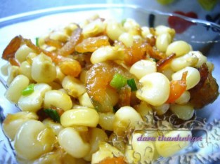 Bắp xào bơ tôm và mãng cầu xay sữa