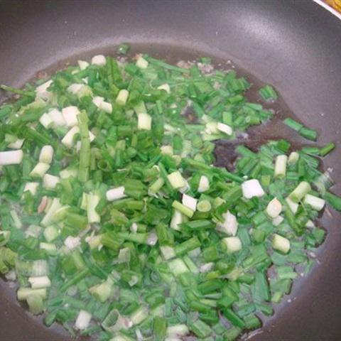 Cách làm bắp xào mỡ hành