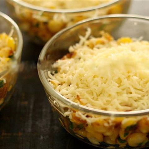 Cách làm bắp xào phô mai