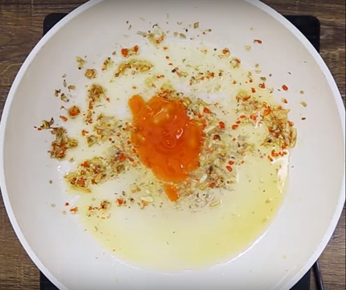 Bắt mắt ngon miệng cực đưa cơm với giò bì hoa đơn giản