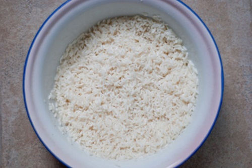 Bật mí cách nấu xôi lá dứa thơm ngon bằng nồi cơm điện