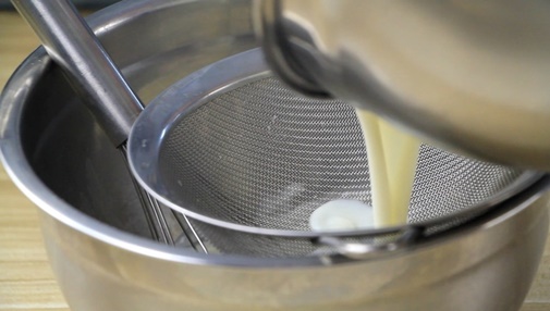 Bé ăn không chán với cháo rong biển thơm ngon lại giàu dinh dưỡng