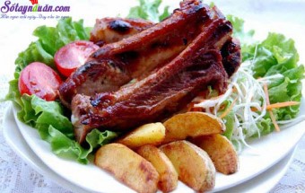 Bẹ sườn nướng mật ong thơm nức mũi