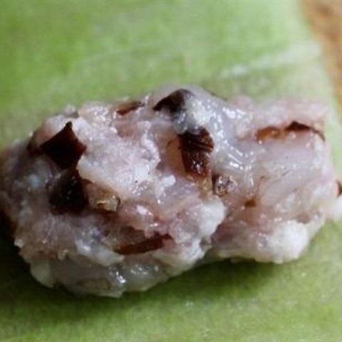 Cách làm bí đao cuộn thịt