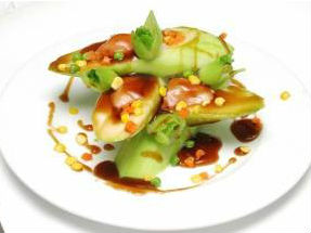 Bí đao nhồi thịt sốt rau củ