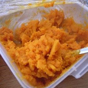 Cách làm bí đỏ bọc tôm chiên xù