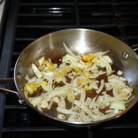 Cách làm bí đỏ hầm tôm