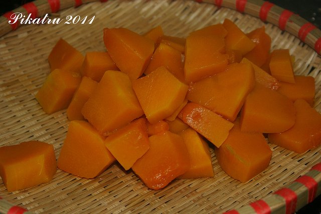 Bí đỏ sốt chao