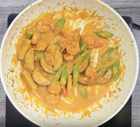 Bí kíp làm bánh rán vừng nhân khoai lang tím siêu hấp dẫn