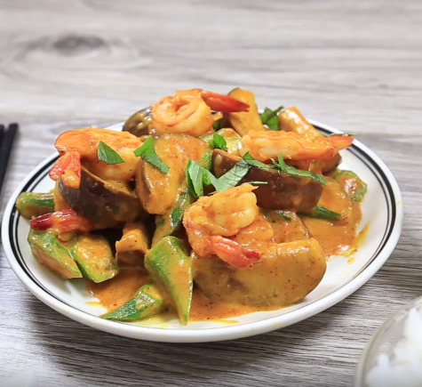 Bí kíp làm bánh rán vừng nhân khoai lang tím siêu hấp dẫn