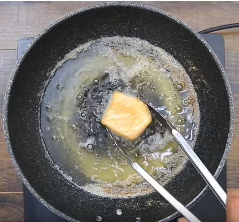 Bí kíp làm bim bim chuối giòn tan, thơm ngon tuyệt đỉnh chỉ trong vài phút