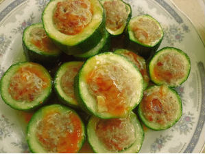 Bí ngòi dồn thịt sốt chua ngọt