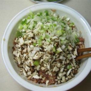 Cách làm bí ngòi kẹp thịt