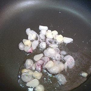 Cách làm bí ngòi xào bắp