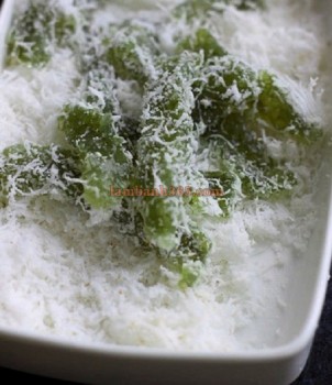 Bí quyết làm bánh bột tằm ngon, lạ