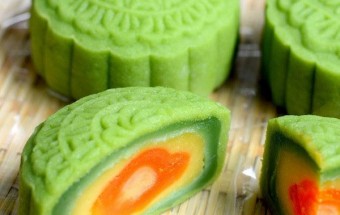 Bí quyết làm bánh dẻo nhân 3 lớp  cực ngon đón trung thu