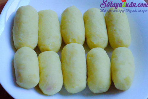 Bí quyết làm khoai tây bọc xúc xích chiên giòn cực ngon