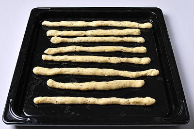 Bí quyết làm khoai tây nướng nguyên củ nhồi xúc xích béo ngậy, ăn 1 lại muốn ăn 10