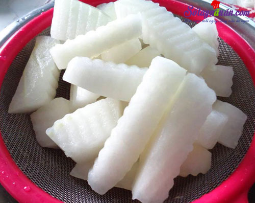 Bí quyết làm mứt bí đao thơm ngon hấp dẫn đón Tết