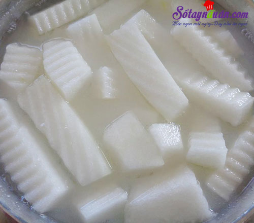 Bí quyết làm mứt bí đao thơm ngon hấp dẫn đón Tết