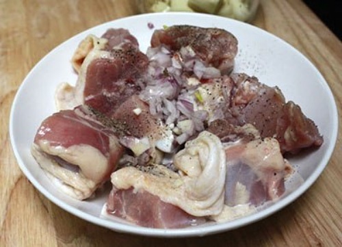 Bí quyết làm nấm kim châm chiên ngon tuyệt, càng ăn càng mê