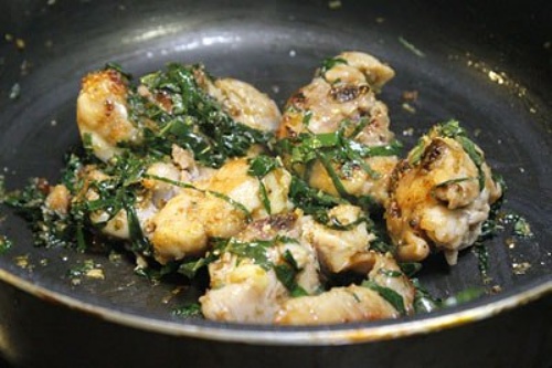 Bí quyết làm nấm kim châm chiên ngon tuyệt, càng ăn càng mê