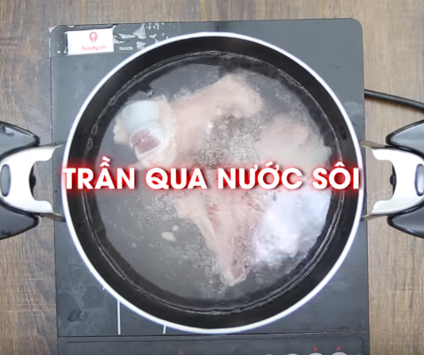 Bí quyết làm tai heo cuộn mộc nhĩ  giòn giòn lạ miệng, càng ăn càng mê