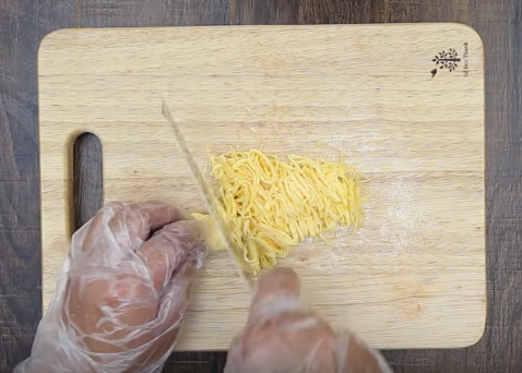 Bí quyết làm tai heo cuộn mộc nhĩ  giòn giòn lạ miệng, càng ăn càng mê