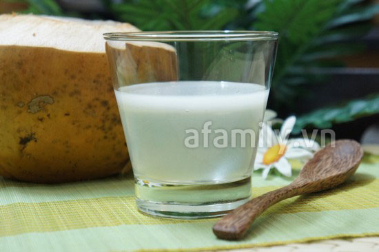 Bí quyết làm thạch dừa Hàng Cót mềm, thơm, ngọt, mát
