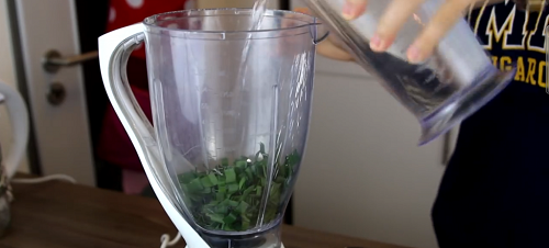 Bí quyết làm trứng muối ngon   đơn giản, chỉ sau 1 đêm là ăn được ngay