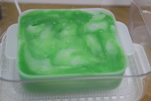 Bí quyết làm trứng muối ngon   đơn giản, chỉ sau 1 đêm là ăn được ngay