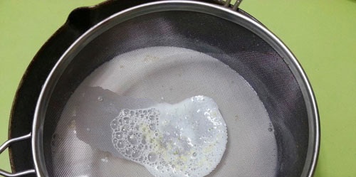 Bí quyết muối dưa bắp cải giòn ngon đúng điệu, không lo nổi váng