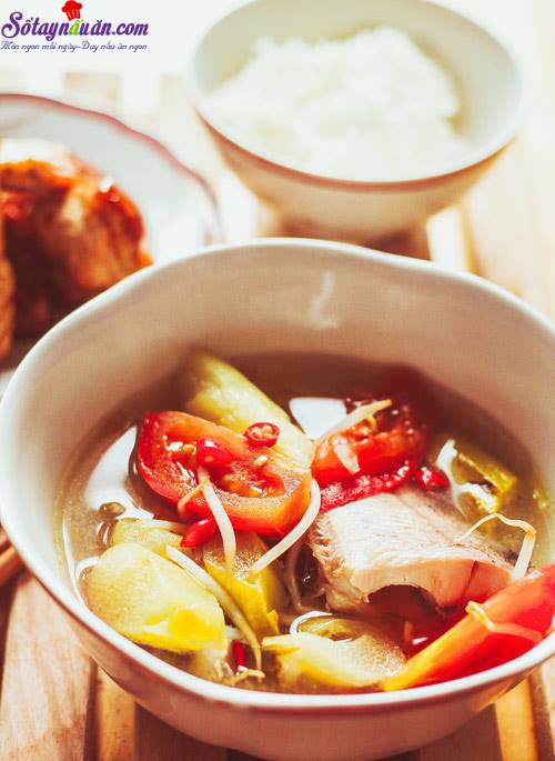 Bí quyết nấu canh chua cá lóc thơm ngon tròn vị