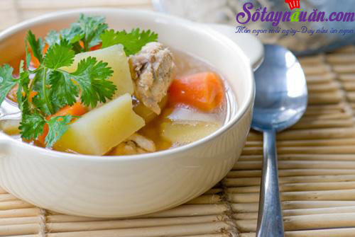 Bí quyết nấu canh khoai tây với sườn ngon đúng điệu